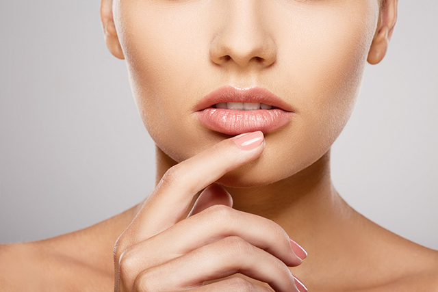 Minimiser les effets du temps : optez pour le botox lèvres naturel