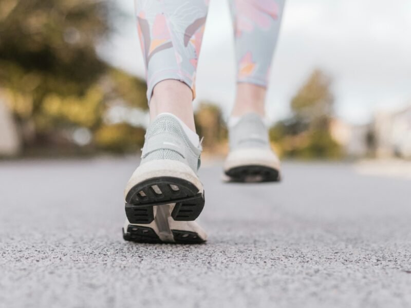 Déconnexion totale : la marche comme prélude à la fête