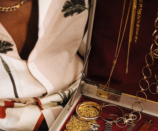 Bijoux anciens : des pièces uniques aux valeurs inestimables